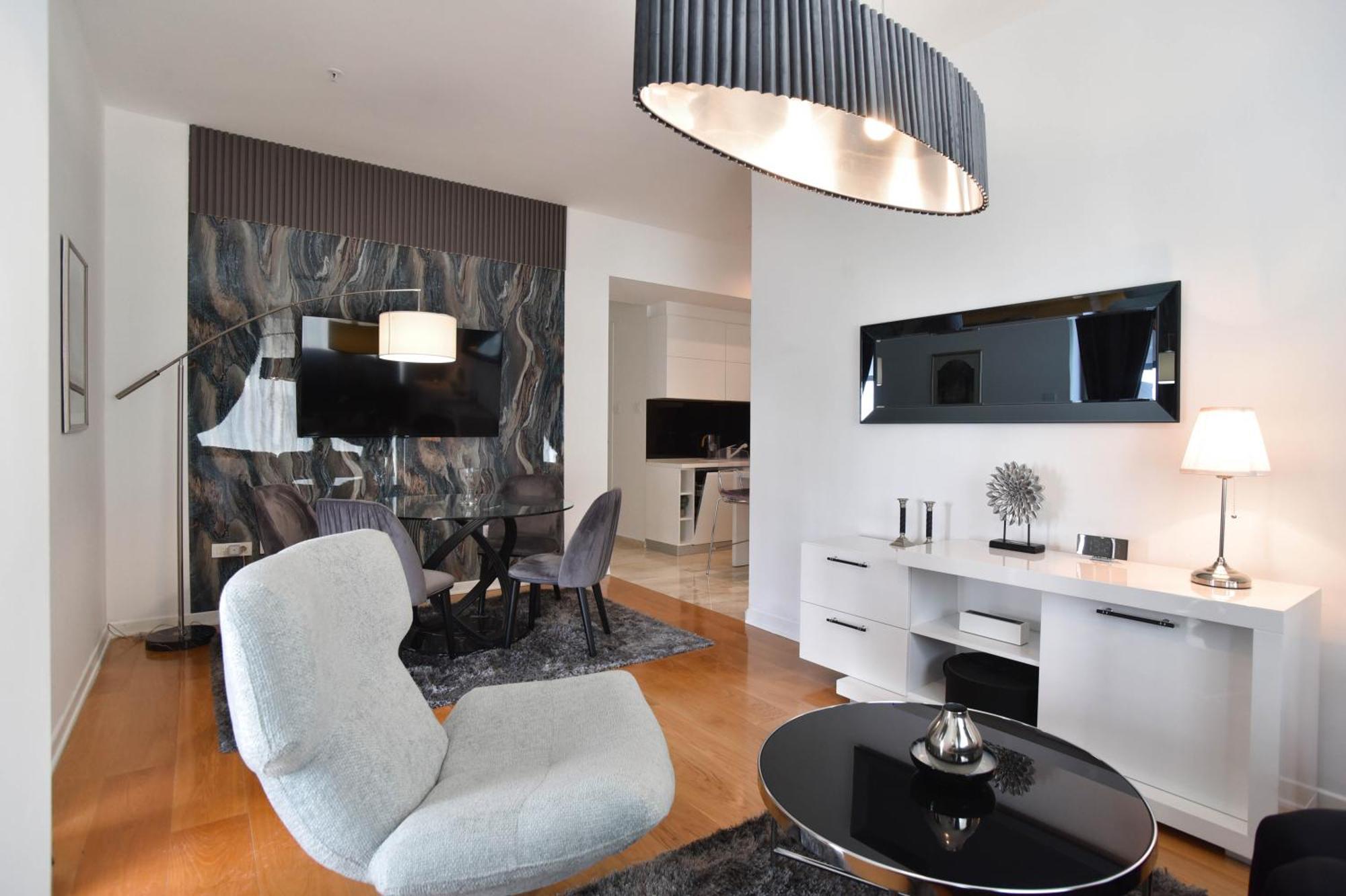 In The Luxury Near Lägenhet